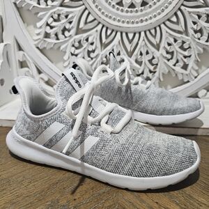 Adidas Cloudfoam Knit Gray and White Sneaker Athletic Womens 8